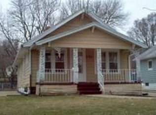 2211 Isabella St, Sioux City, IA 51103