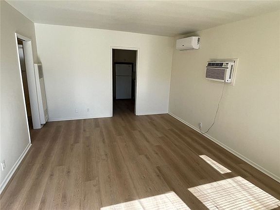 2nd image of 8849 Elm Ave