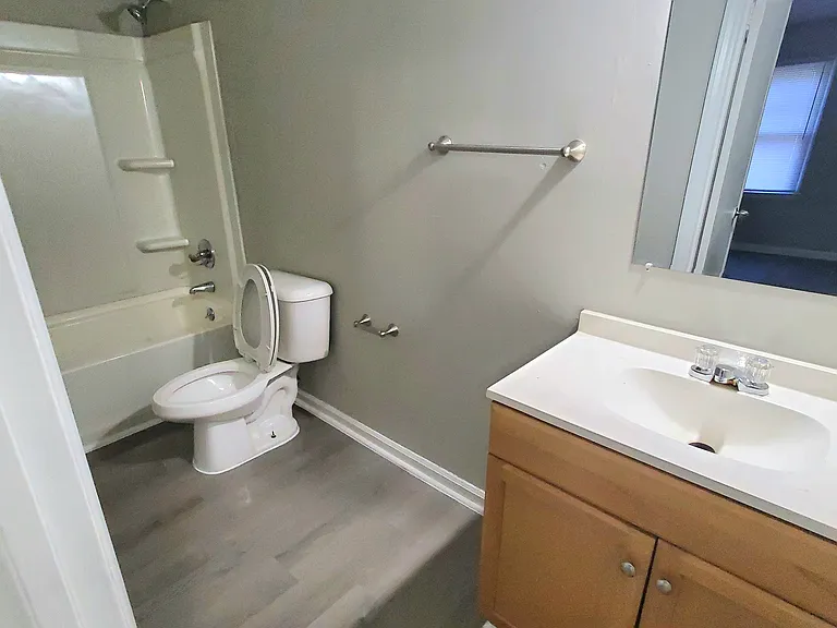 1812 London Church Rd NE #55D — Photo 6