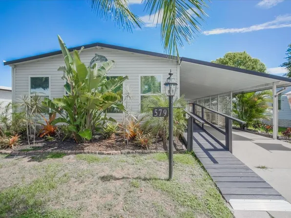 579 Dolphin Cir, Barefoot Bay, FL 32976