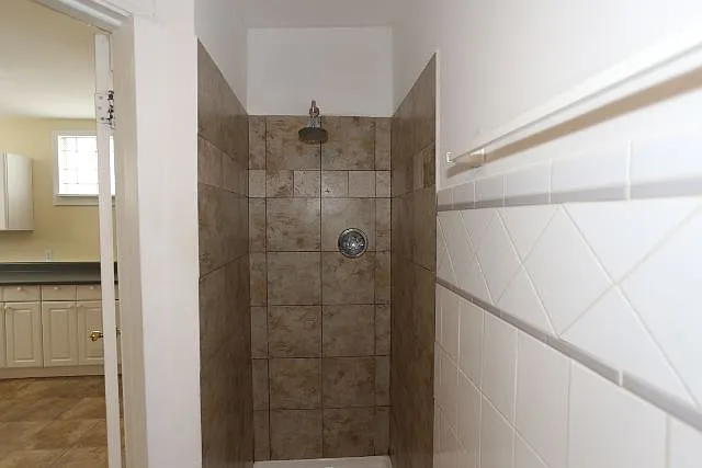 3316 N Southport Ave #1 — Photo 18