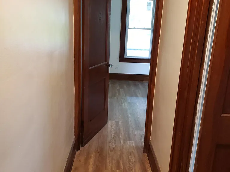 141 S Main St — Photo 20