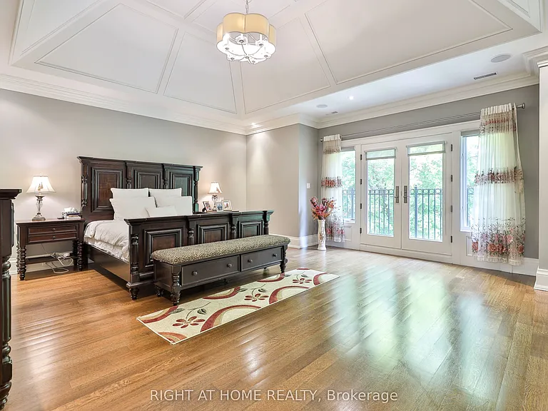 154 Munro Blvd — Photo 18