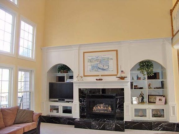 4th image of 4490 Jenkins Way