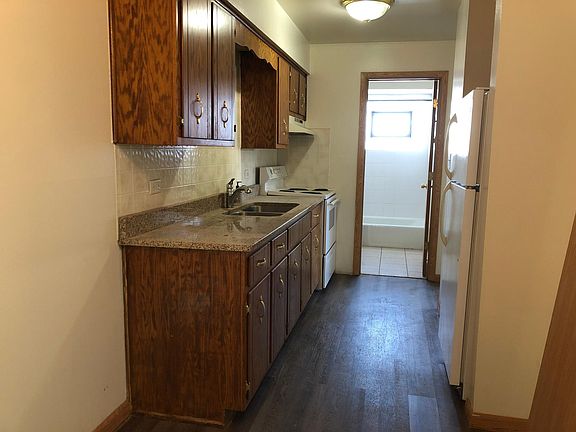 5th image of 11-6605 Oak Forest Ave #11