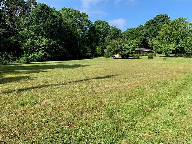 2nd image of 13227 Woody Point Rd