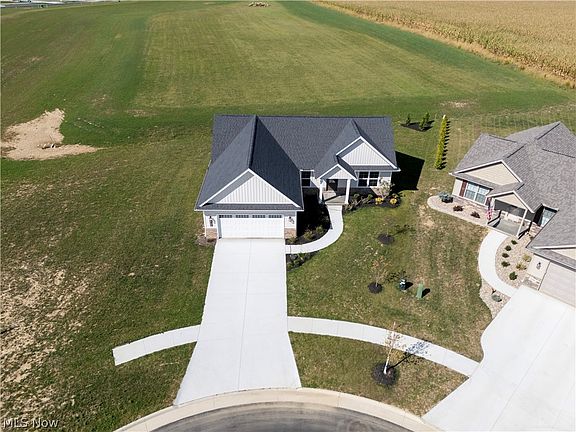 2nd image of 4156 Fieldridge Ct