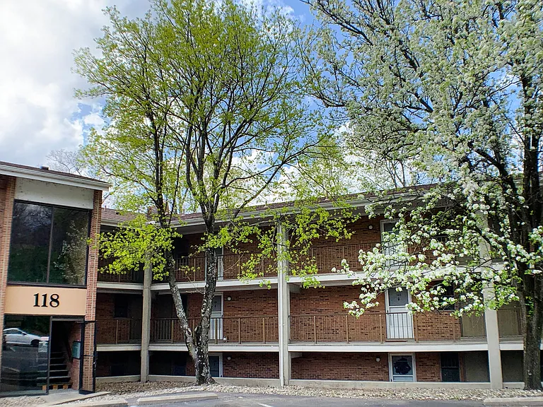 Indian Lookout Apartments — Photo 45