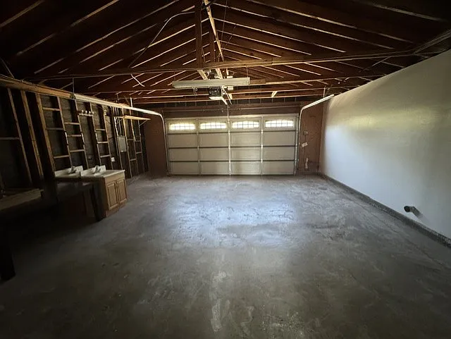 7242 Dinwiddie St — Photo 12