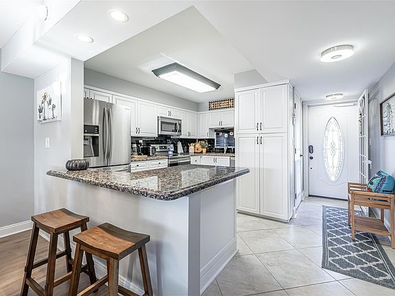 2nd image of 8901 S Hollybrook Boulevard #210
