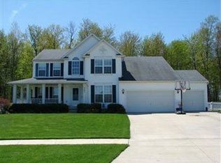 8898 Levi Ct, North Ridgeville, OH 44039