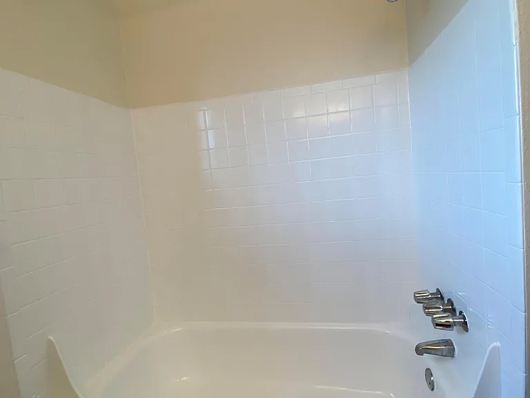 Garden Center Apt. 66 — Photo 18