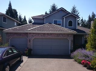 5621 SW Bradford St, Seattle, WA 98116