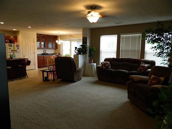 3rd image of 10711 McMichael Ln SW