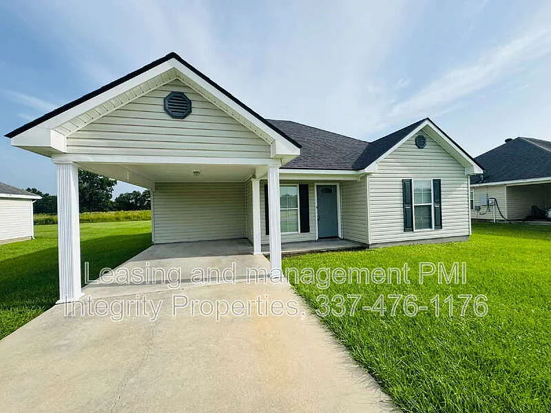 127 Country Living Dr