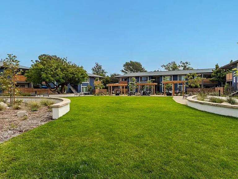 Patterson Place — Photo 16