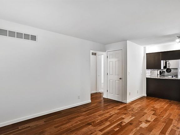 5th image of 7937 Royal Arms Ct APT 1