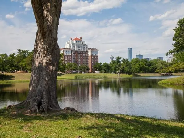 1115 N Crawford St APT 1, Dallas, TX 75203