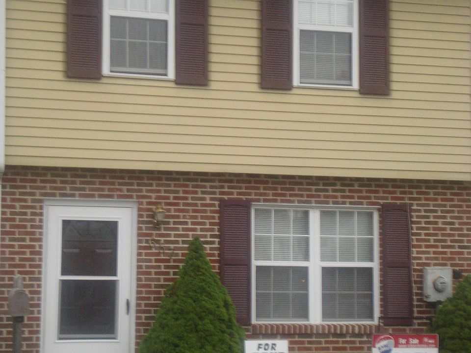 1st image of 657 Lockhaven Ct