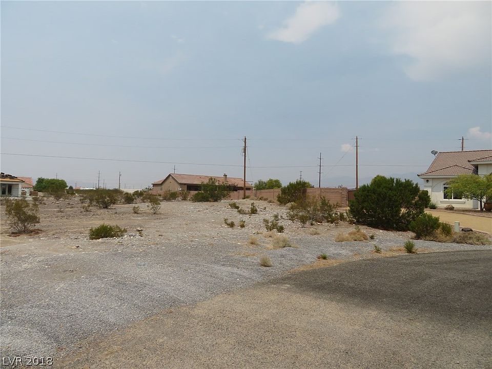 2nd image of 1960 S Blue Ln
