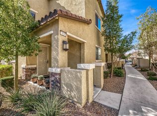 828 Grand Country Ave, North Las Vegas, NV 89086