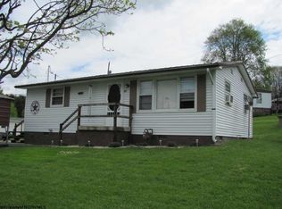49 Marble St, Buckhannon, WV 26201