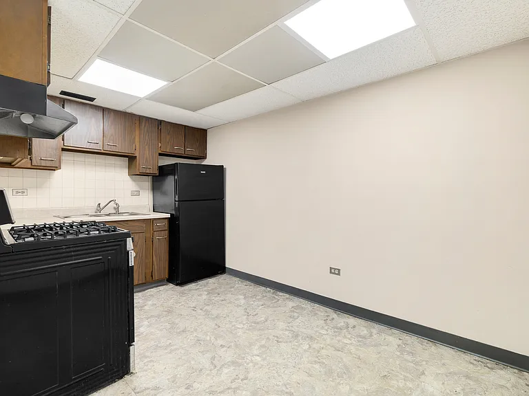3145 Bernice Rd #2 — Photo 7