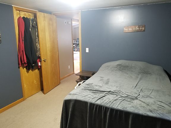 4th image of 225 Ponderosa Dr
