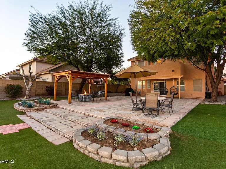 11015 W Laurelwood Ln — Photo 47