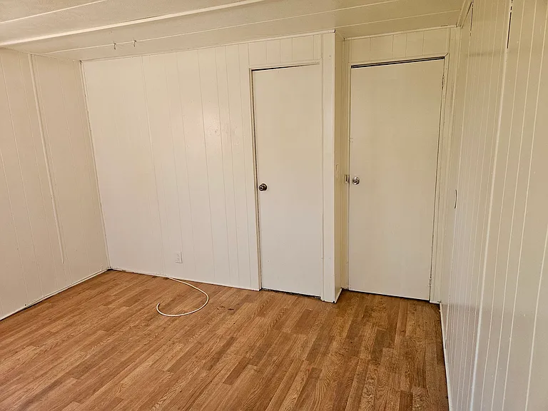 1681 Emerald Way — Photo 9