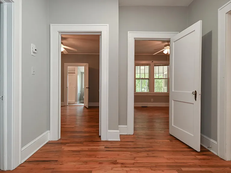 1095 Oconee St — Photo 33