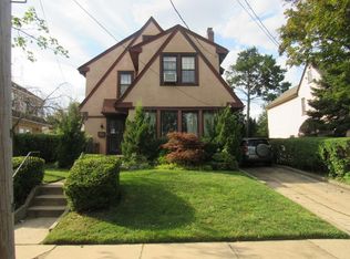 11223 68th Rd, Forest Hills, NY 11375