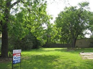 307 N Virginia St, Terrell, TX 75160