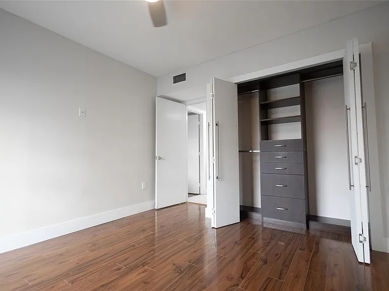 4152 Inverrary Dr #202 — Photo 12