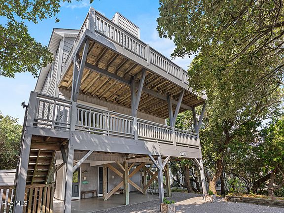 2nd image of 1111 Canady Avenue