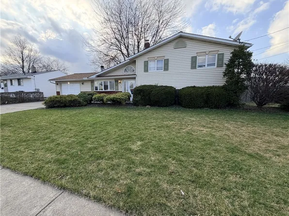 5952 Delores Blvd, Brookpark, OH 44142