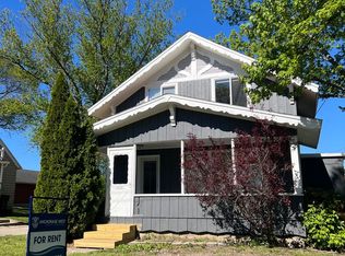 4586 60th St, Holland, MI 49423