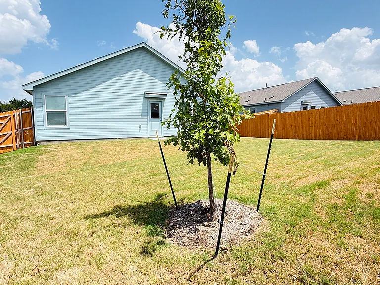 234 Hidden Meadows Dr — Photo 25