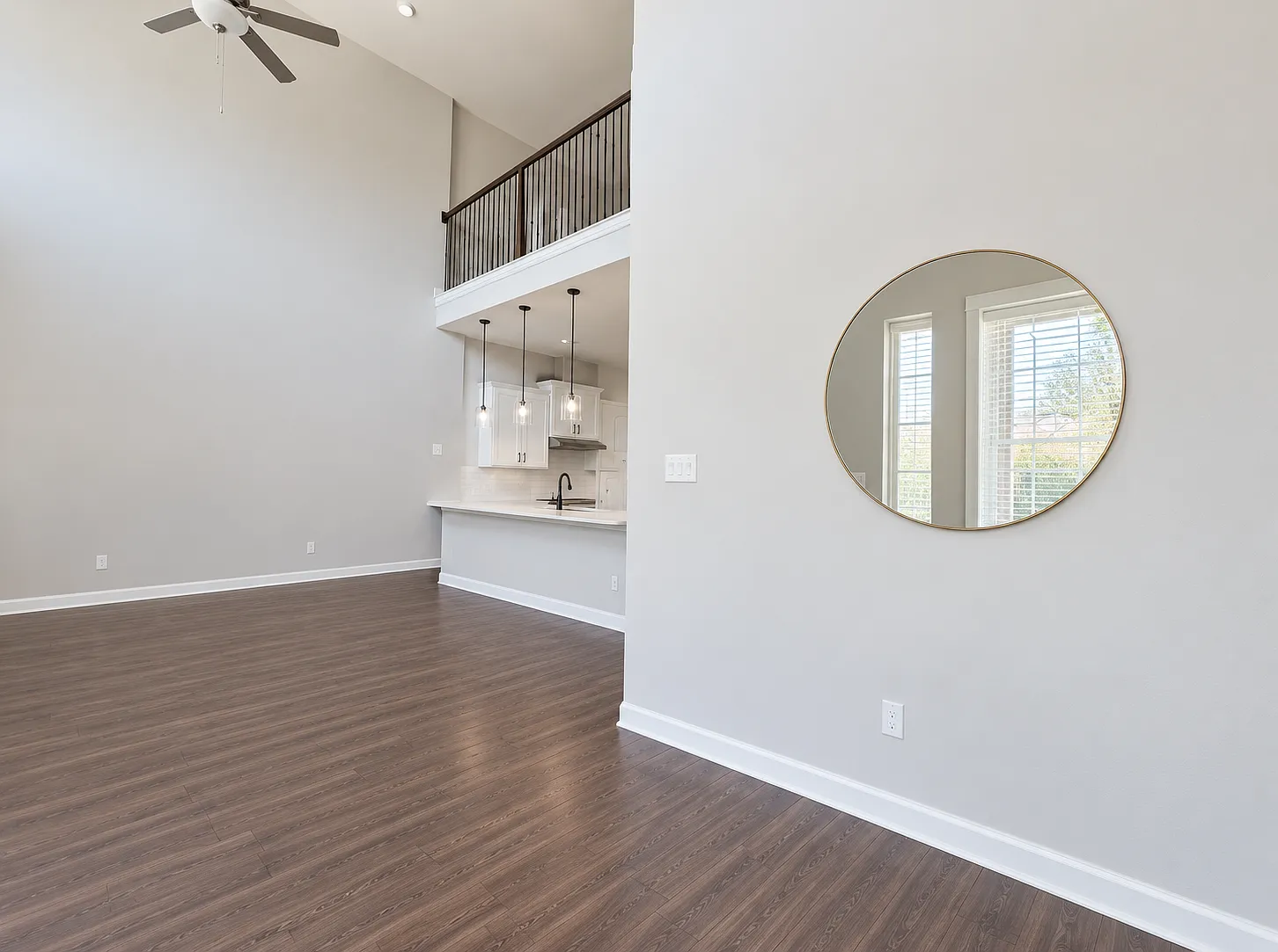 4 bed, 2676 sqft, $3,400 — Photo 2
