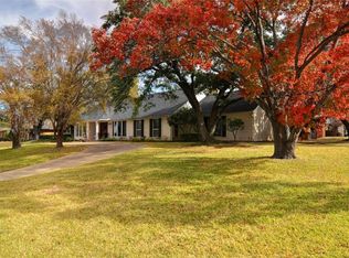 3521 Arborlawn Dr, Fort Worth, TX 76109