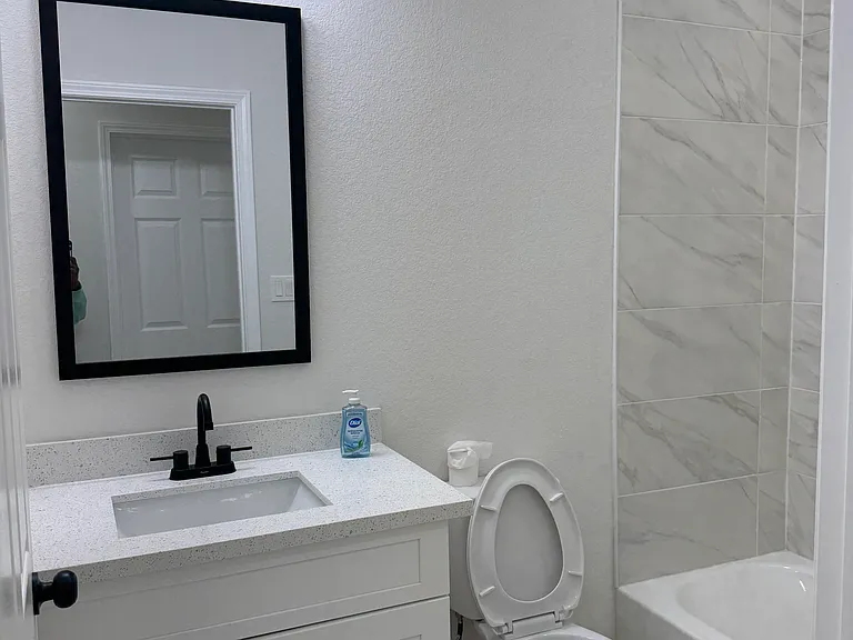 311 Massachusetts St #A — Photo 15