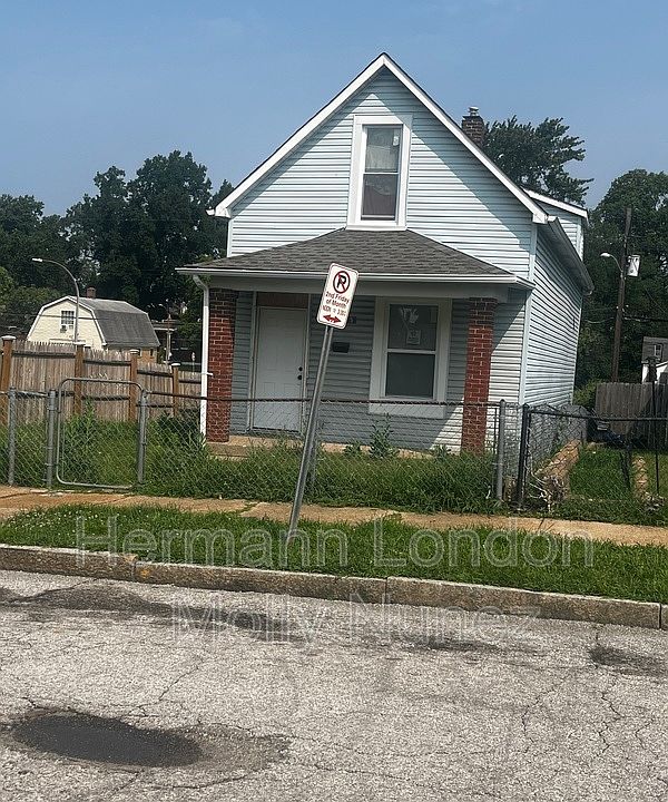 1st image of 4905 Emerson Ave