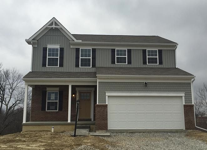 1st image of 205 Crestwood Pl