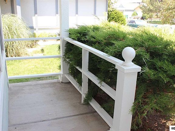 2nd image of 2374 Pinebrook Dr