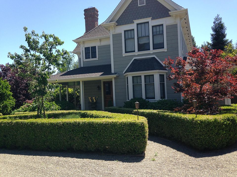1st image of 921 Charter Oak Ave