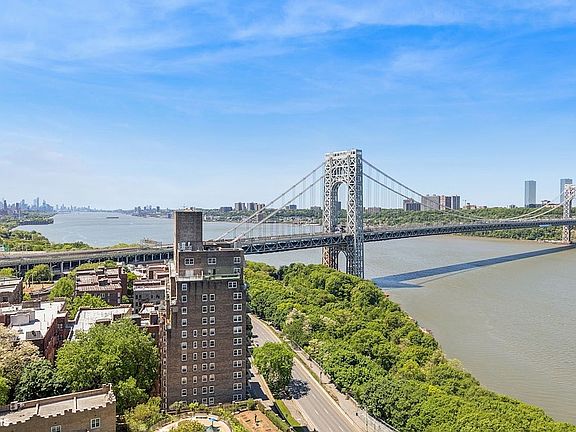 3rd image of 140 Cabrini Blvd APT 37