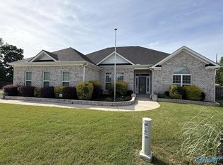 219 Woodgrove Dr NW, Madison, AL 35757