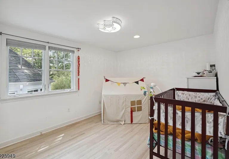 24 Thackeray Dr — Photo 21