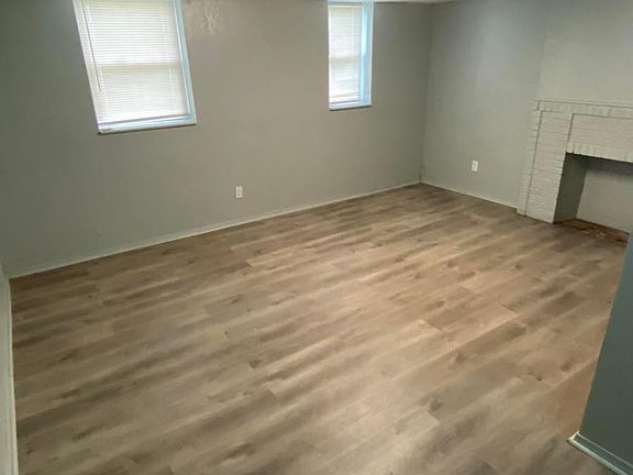 3rd image of 3343 Collingwood Blvd #4B
