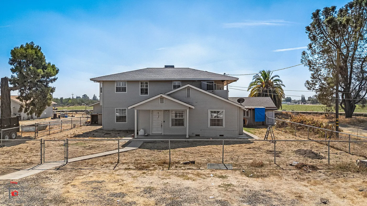 8795 Olive Ave photo 1